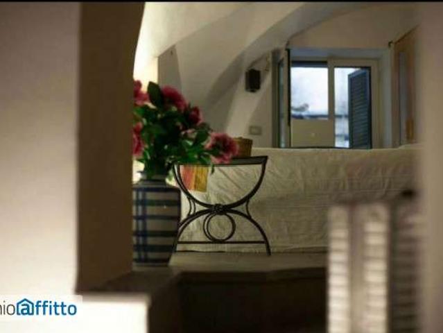 Bilocale arredato Napoli