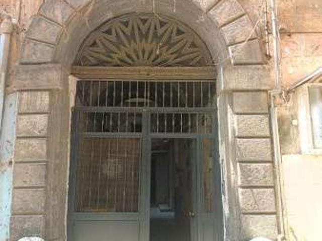 Bilocale arredato Napoli