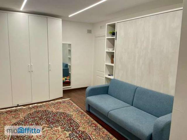 Bilocale arredato Napoli