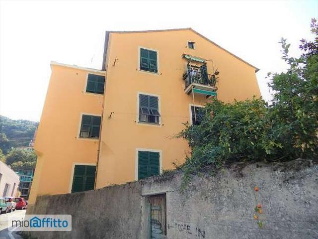 Bilocale arredato Nervi quinto al mare