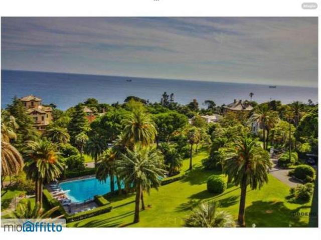 Bilocale arredato Nervi quinto al mare