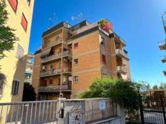 Bilocale arredato Nuovo salario, prati fiscali, monte sacro, talenti, vigne nuove, serpentara