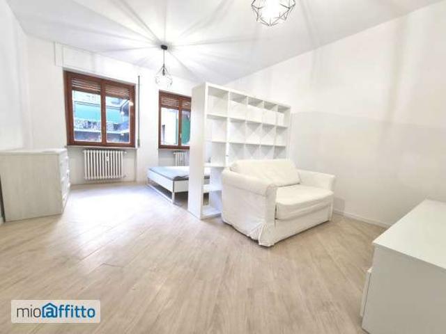 Bilocale arredato P.ta genova, romolo, solari