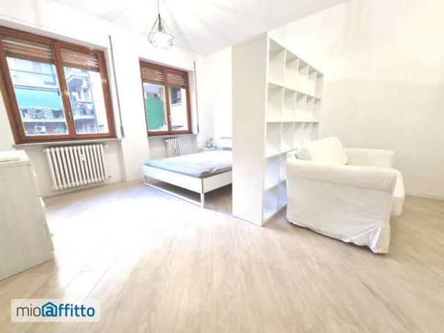 Bilocale arredato P.ta genova, romolo, solari
