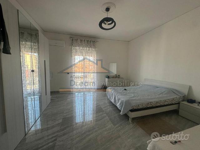 Bilocale Arredato Piazza Annunziata Rif.F3184