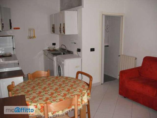 Bilocale arredato Pogliano Milanese