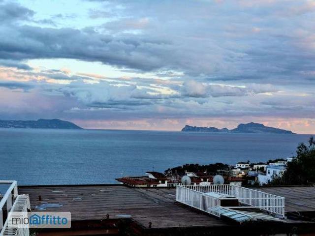 Bilocale arredato Posillipo