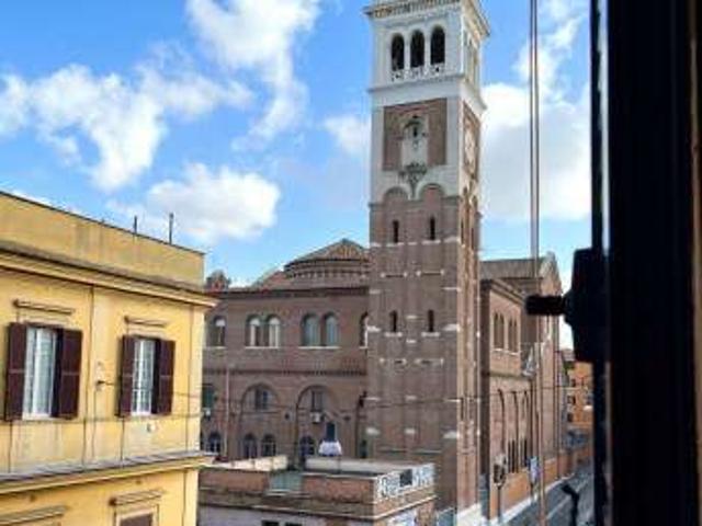 Bilocale arredato S.giovanni, esquilino, san lorenzo