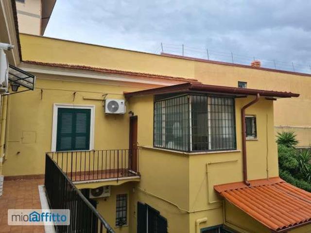Bilocale arredato S.giovanni, esquilino, san lorenzo