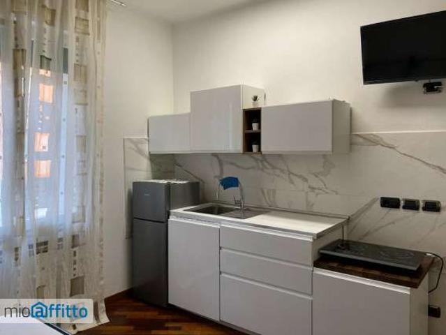 Bilocale arredato San donato