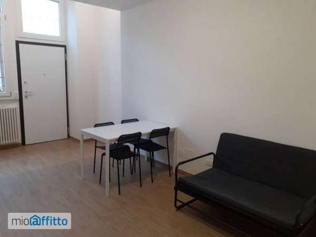 Bilocale arredato San donato