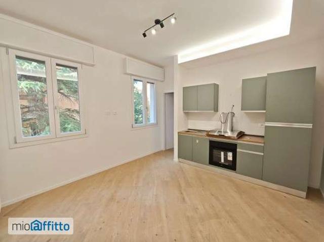 Bilocale arredato San donato