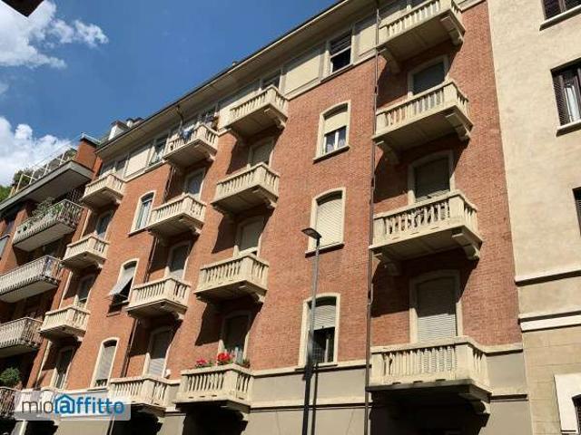 Bilocale arredato San salvario