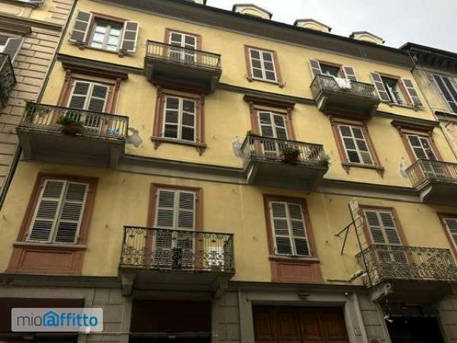 Bilocale arredato San salvario