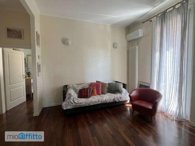 Bilocale arredato Saffi