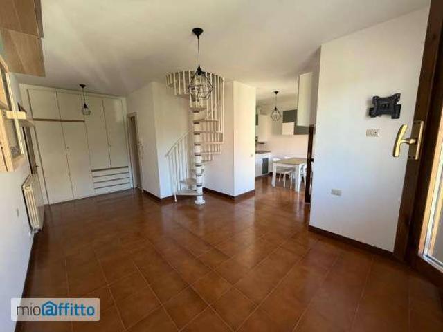 Bilocale arredato Saronno