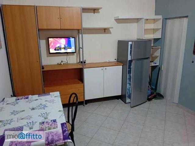 Bilocale arredato Soccavo