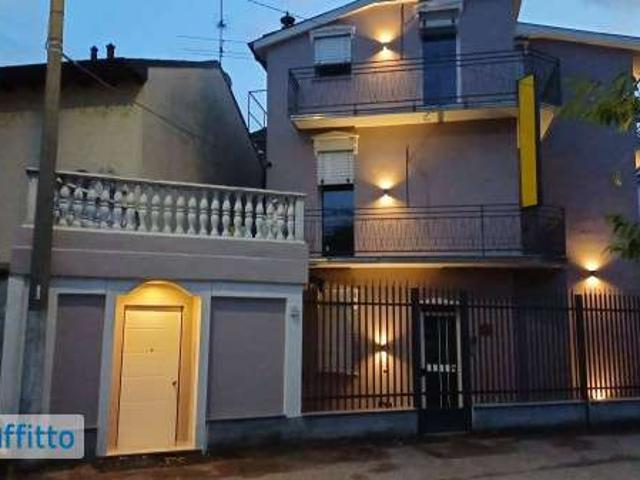 Bilocale arredato Stazione / ticinello /ospedali