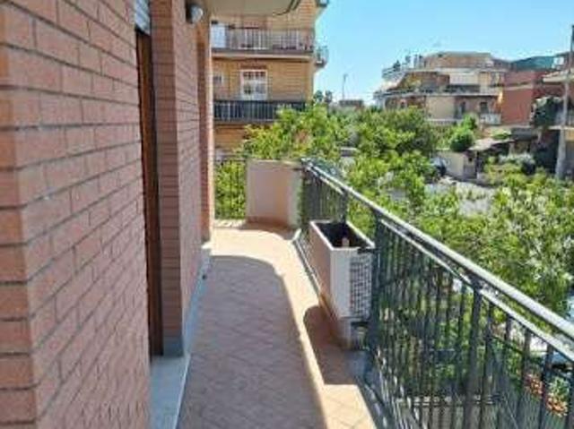 Bilocale Borghesiana, finocchio, tor bella monaca, torre angela