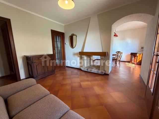 Bilocale buono stato, piano terra, Castell'Arquato