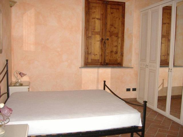 Bilocale buono stato, piano terra, Centro, Castelfiorentino