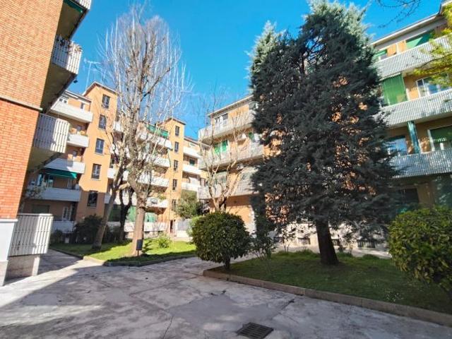 Bilocale buono stato, piano rialzato, Citt Studi, Milano