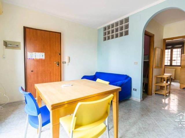 Bilocale buono stato, primo piano, Centro, Manfredonia