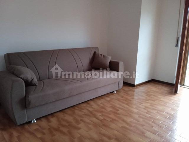 Bilocale buono stato, quarto piano, Centro, Stradella