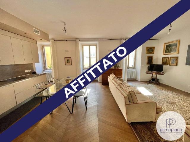 Bilocale buono stato, secondo piano, Città Vecchia, Trieste