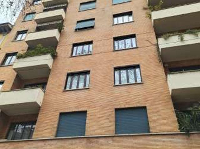 Bilocale Buenos aires, indipendenza, p.ta venezia