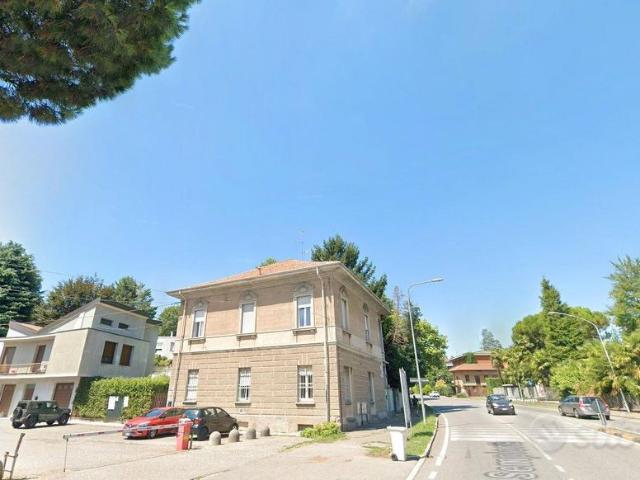 Bilocale centro Gallarate con giardino