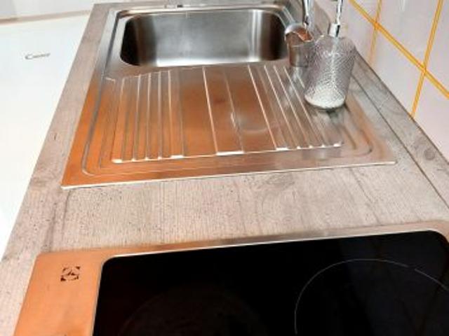 BILOCALE comodo X DIRIGENTI AFFITTASI