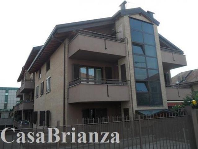 Bilocale completamente arredato a Desio