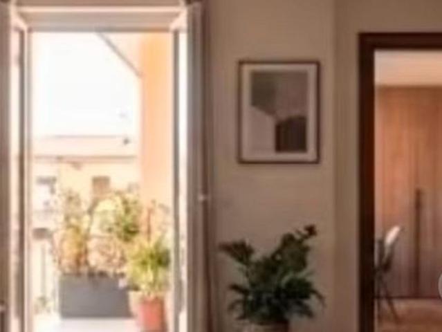 Bilocale con 2 Balconi Metro C