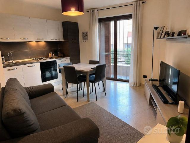 Bilocale con balcone e cantina a Bresso