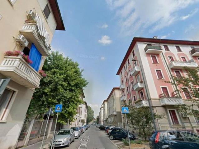 Bilocale con balcone fronte Abbiategrasso M2