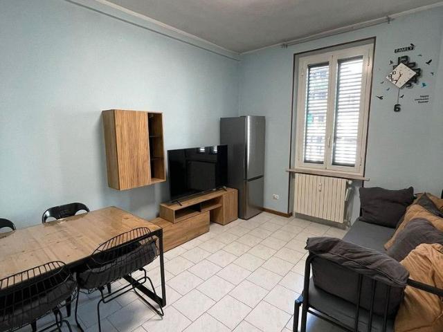 Bilocale con garage e balcone