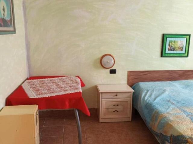 Bilocale con giardino privato ad Appiano Gentile