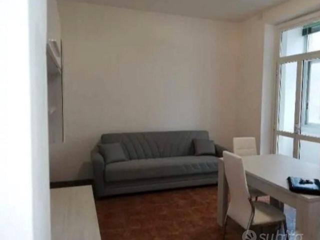 Bilocale con posto auto a Lecco