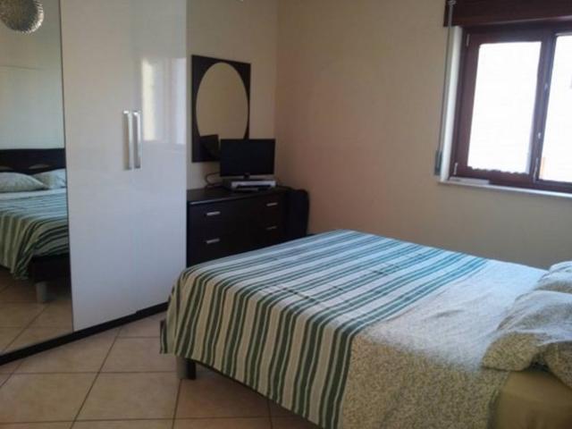 Bilocale con posto auto e balcone