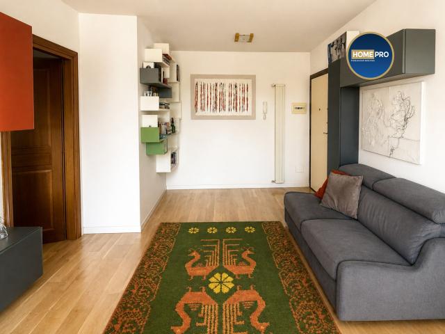 Bilocale con terrazzo