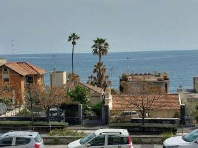 Bilocale con terrazzo Catania