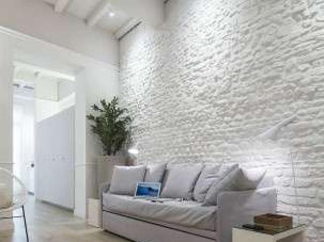 Bilocale arredato con terrazzo Centro storico