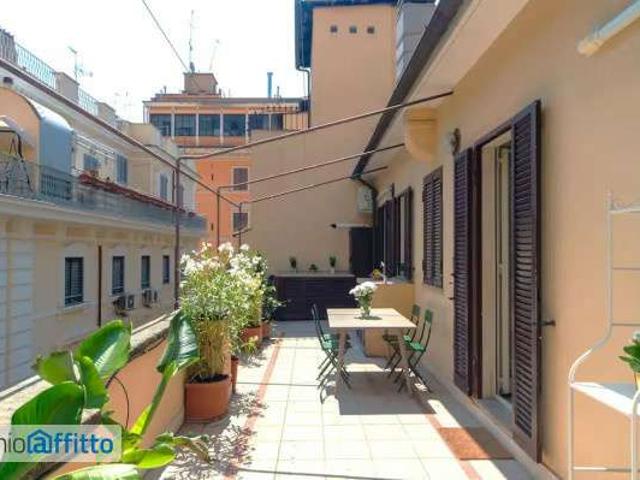 Bilocale con terrazzo Centro storico