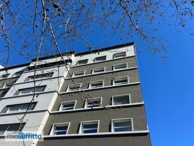 Bilocale con terrazzo Centro