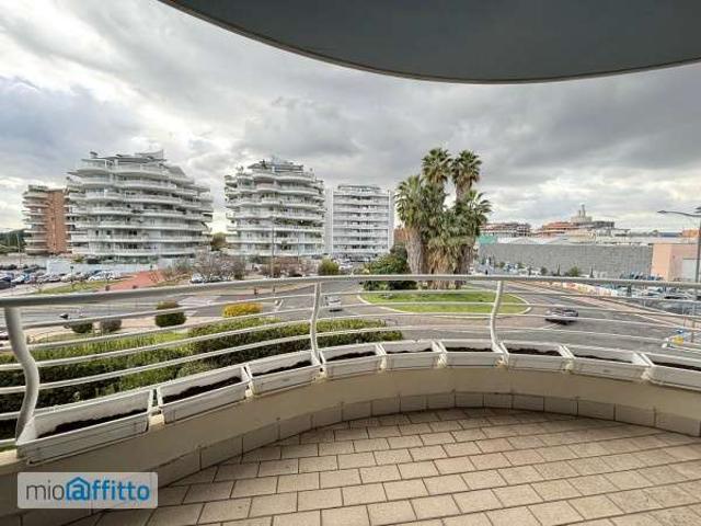 Bilocale con terrazzo e piscina Nuovo salario, prati fiscali, monte sacro, talenti, vigne nuove, serpentara