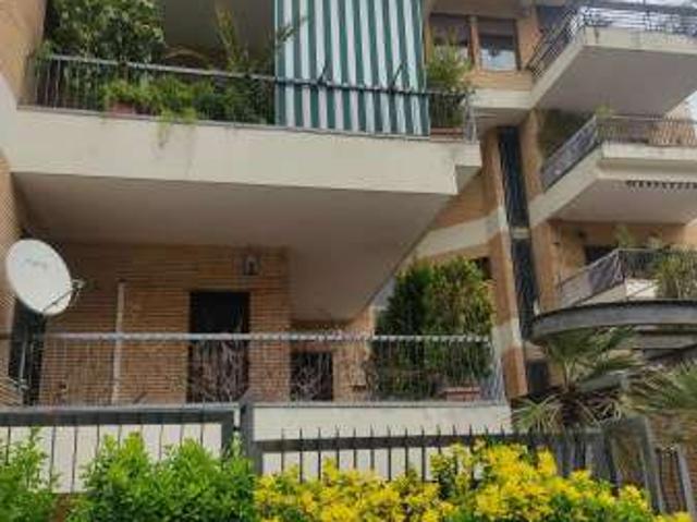 Bilocale con terrazzo Flaminio, fleming, vigna clara, camilluccia