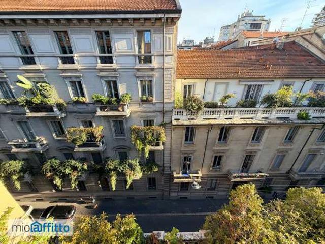 Bilocale con terrazzo Milano