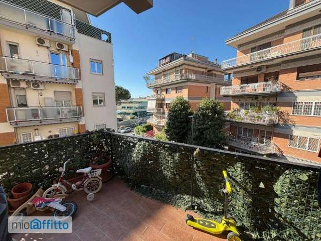 Bilocale con terrazzo Nuovo salario, prati fiscali, monte sacro, talenti, vigne nuove, serpentara