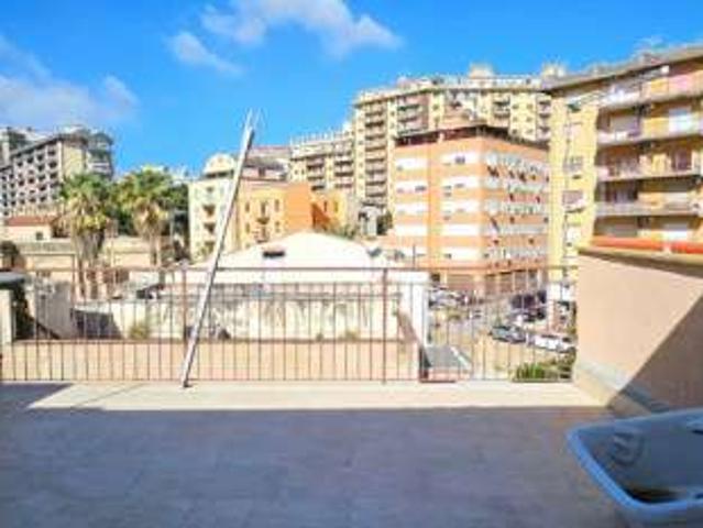 Bilocale con terrazzo Palermo